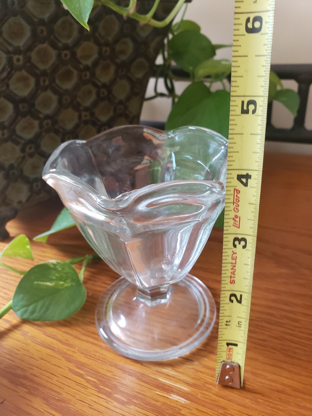 Vintage Assortment of Clear Footed Glass Sundae/Dessert Cups (Set Of 4) - Picture 3 of 10